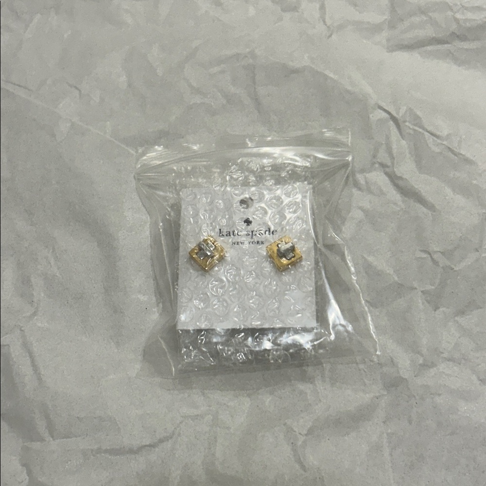 Kate Spade (NWT) Phoebe Turnlock Studs